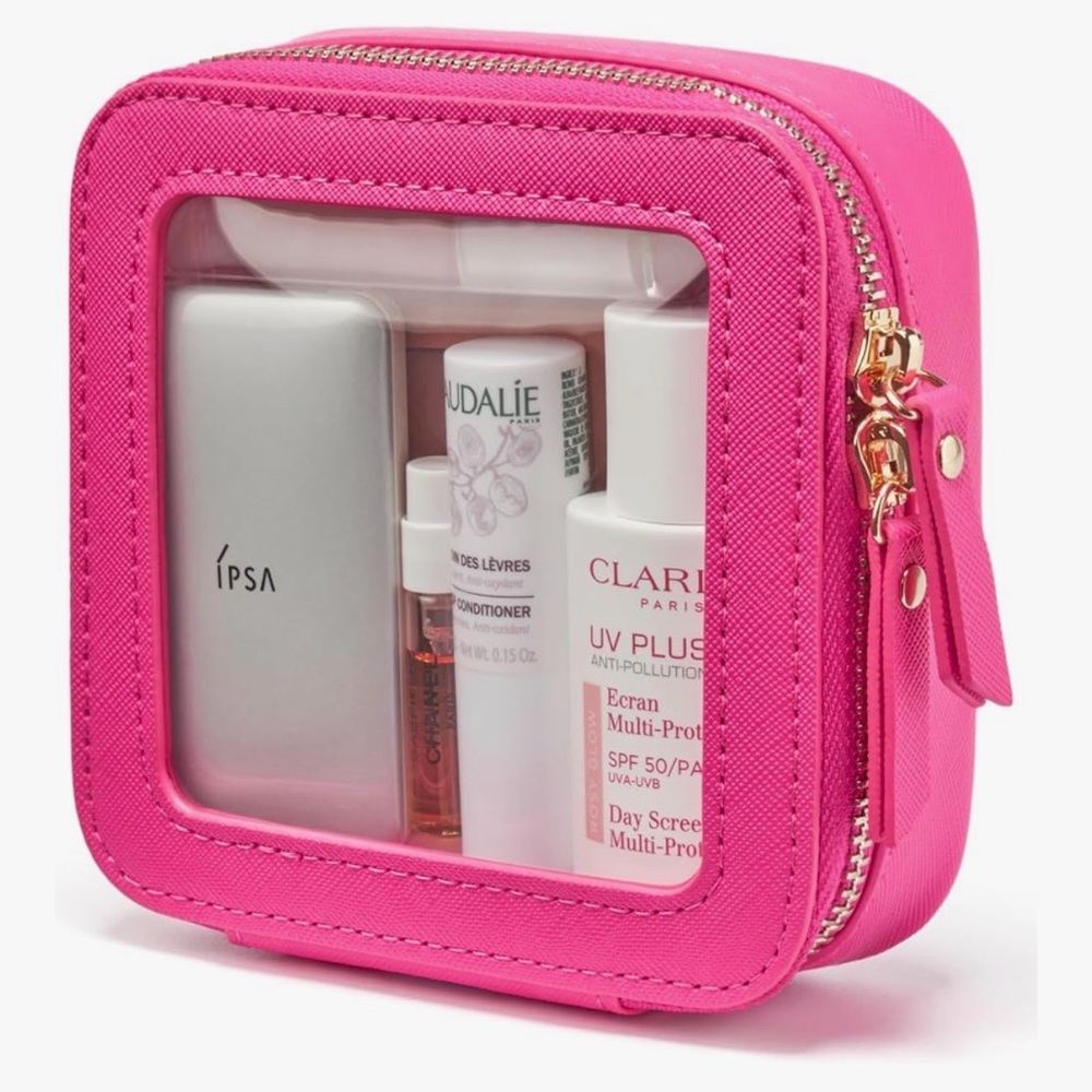 NWT. 🌸🌸 Hot Pink cosmetic bag. Brand new in packaging. Never been opened.